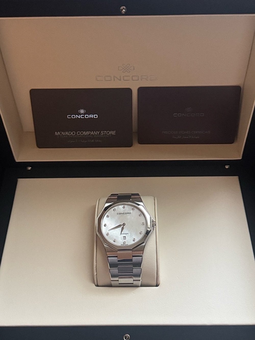 Concord Mariner Diamond MOP Dial 40mm Swiss Luxury Watch Full Set Ref. 0320512 - Picture 5 of 7